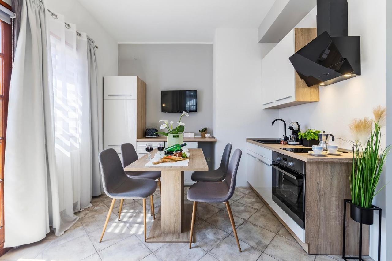 Apartments Antonio Μεντουλίν Εξωτερικό φωτογραφία