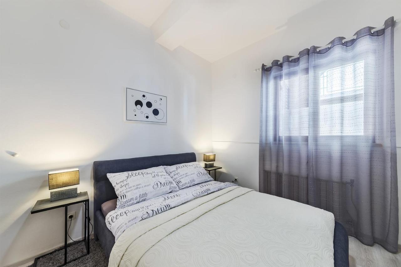 Apartments Antonio Μεντουλίν Εξωτερικό φωτογραφία